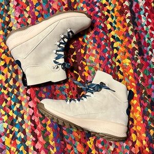 SOLD CROSSLISTED 🛑